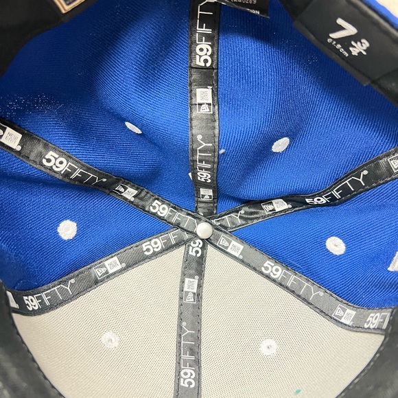 Hat - Picture 5 of 6